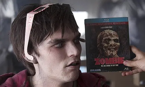 zombie-recenze-svet-napadl-smrtici-virus-ale-laska-pretrvava-6