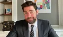 Herec John Krasinski pozitivní. Ale jinak, než si nejspíš myslíte