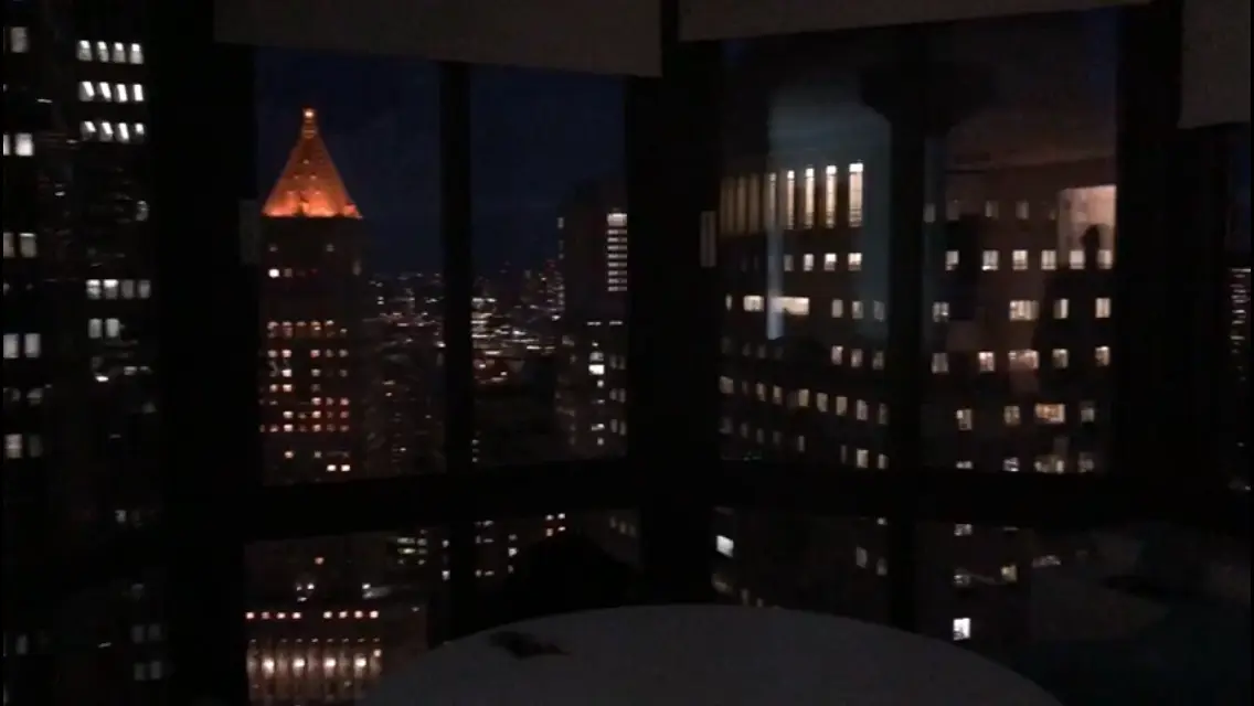 prispevatelka-kinoboxu-v-new-yorku-proc-si-nemuze-dovolit-onemocnet-a-neumrit