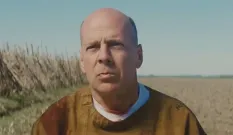 Vyhaslé hvězdy: Bruce Willis - z Hollywoodské hvězdy vysmívaný béčkař. Jak se to stalo?