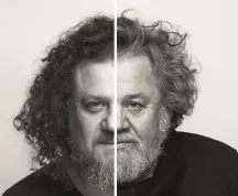 Brzy v kinech: David Bowie, Johnny Depp a válka. Napínavý příběh světově uznávaného českého fotografa