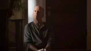 Recenze: Survive the Night - Bruce Willis pokračuje ve svém nulovém snažení