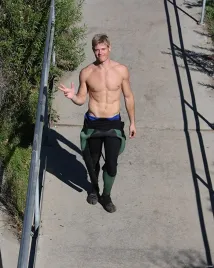 Trevor Donovan - 90210: Nová generace (2008), Obrázek #7