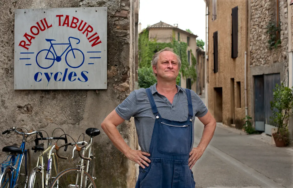 Recenze: Raoul Taburin - musí opravář bicyklů umět jezdit na kole?