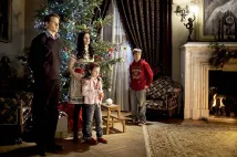 Katie McGrath - A Princess for Christmas (2011), Obrázek #3