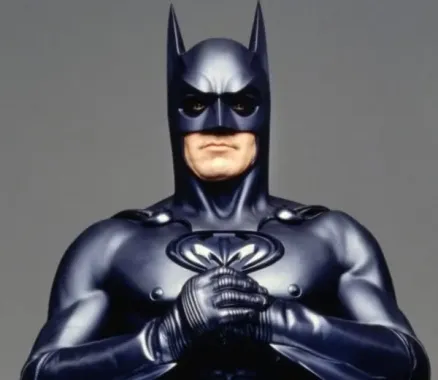 Zrušený Batman s Georgem Clooneym zněl na papíře úžasně!