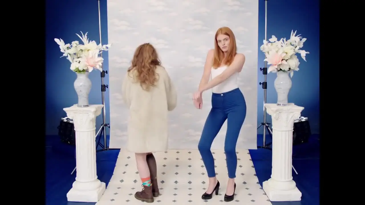 Melancholická dívka