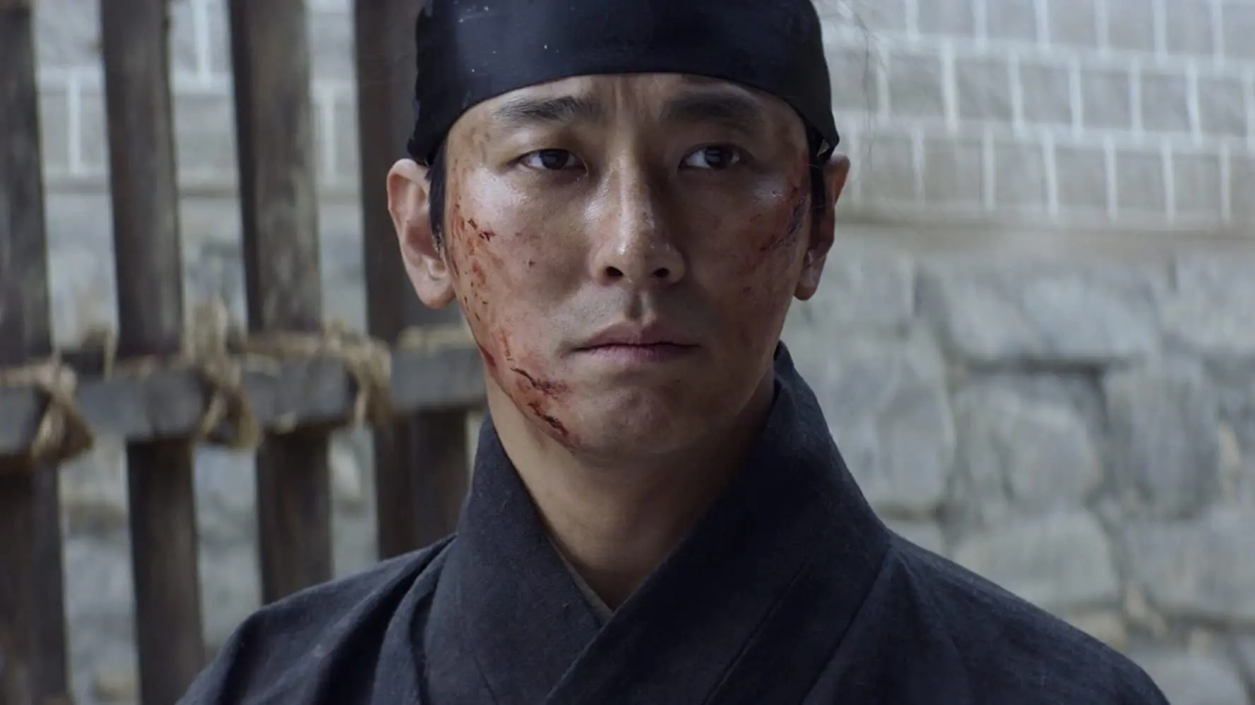 recenze-kralovstvi-zombie-korejske-hororove-drama-ktere-nema-konkurence-13