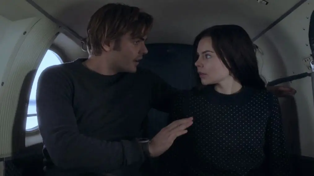 recenze-sirena-serial-ktery-prozrazuje-jak-se-mnozi-morsti-lide-a-nejen-to-12