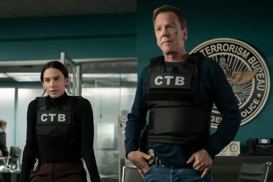 Recenze: Seriálový Uprchlík s Kieferem Sutherlandem těžce nestíhá za klasikou Harrisona Forda