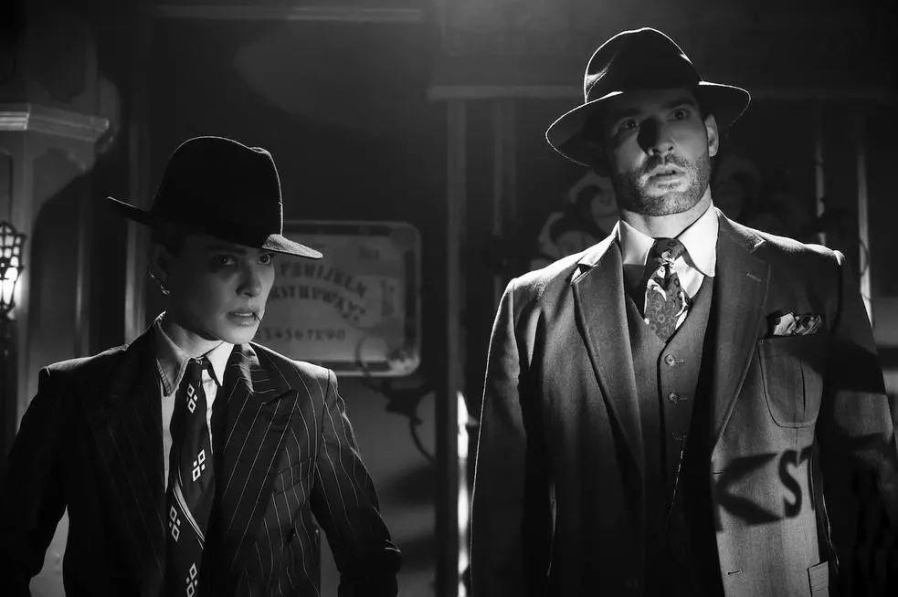 recenze-lucifer-jak-to-dopadne-kdyz-si-dabel-vyrazi-na-dovolenou-4