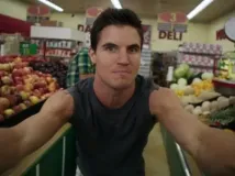 Robbie Amell