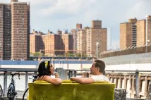 Dacre Montgomery - Galerie zlomených srdcí (2020), Obrázek #8