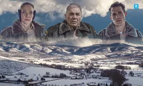 Recenze: The Wolf of Snow Hollow - Vlkodlačí horor, jak jej neznáte.