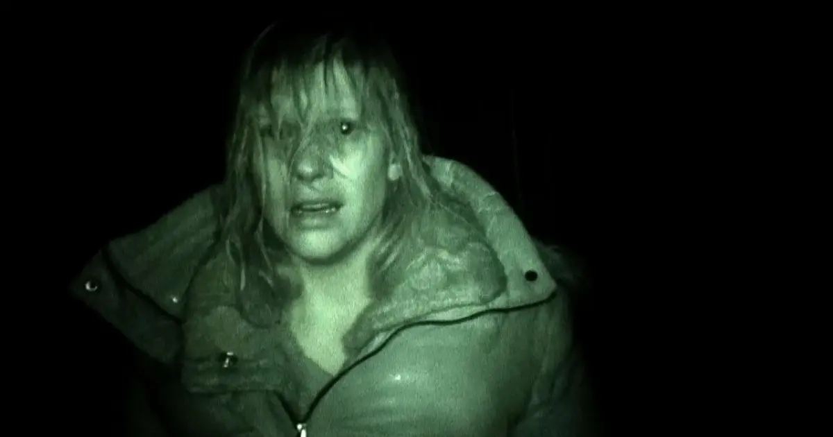 filmove-horory-ktere-by-mely-mit-v-titulcich-napsano-nocni-mury-zaruceny-4