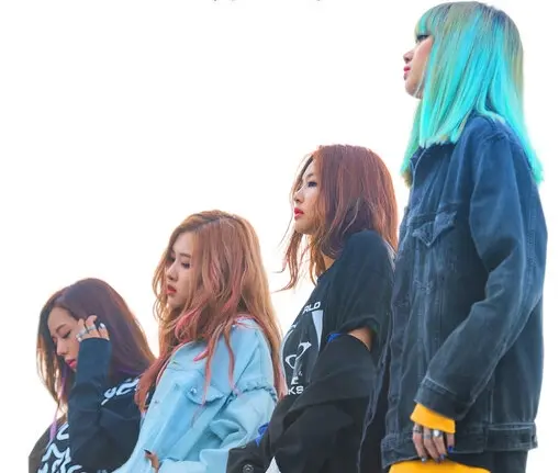 recenze-blackpink-light-up-the-sky-krev-pot-a-slzy-jaka-dal-je-korejska-cesta-ke-slave-4