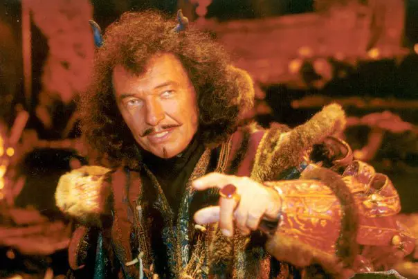 nekdy-je-misto-prince-lepsi-knize-pekel-prehled-pohadkovych-luciferu-5