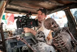 Guru filmového chlapáctví Zack Snyder se zastává Amber Heard. Neváhal by s ní znovu pracovat
