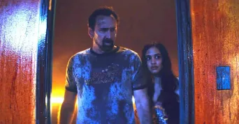 Nicolas Cage nechce své fanoušky zklamat - v novém hororu kosí obří vraždící hračky