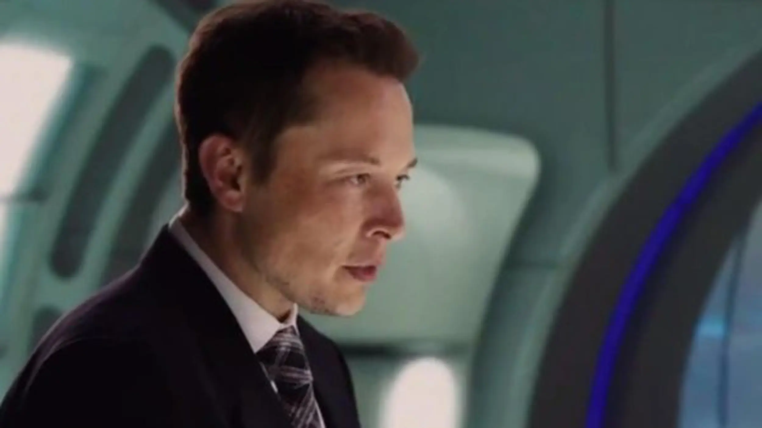 elon-musk-podivejte-se-v-jakych-filmech-a-serialech-uz-nejbohatsi-muz-planety-stihl-ucinkovat-2