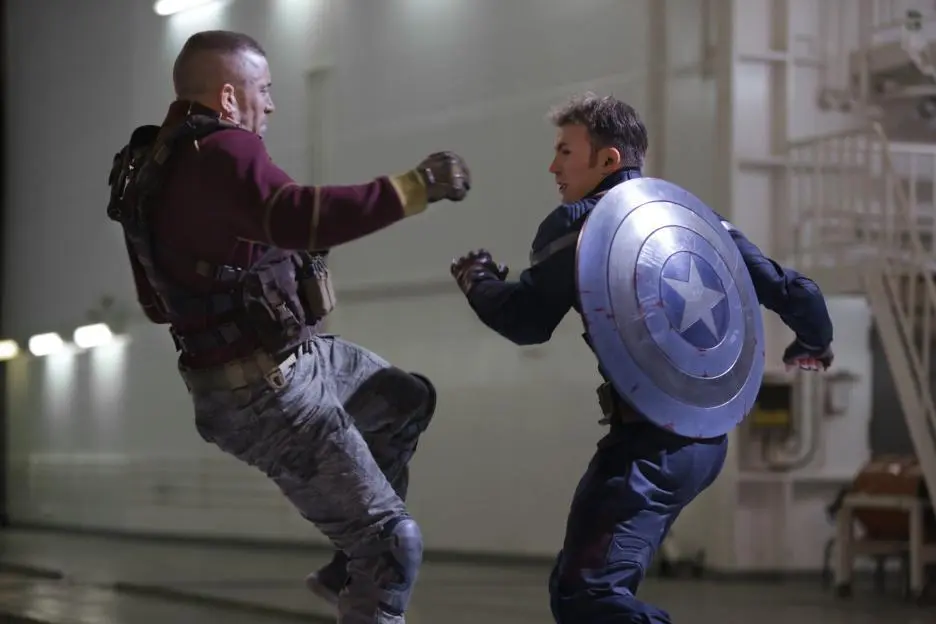 proc-se-tesit-na-serial-falcon-a-winter-soldier-prinasime-detailni-rozbor-traileru-3
