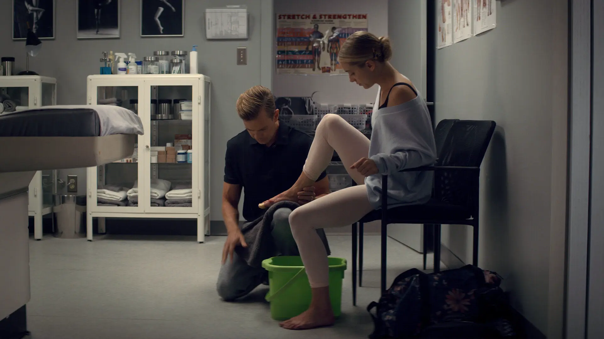 krasotinky-sokujici-a-zaroven-pravdivy-pribeh-mladistvych-touzicich-po-slave-10