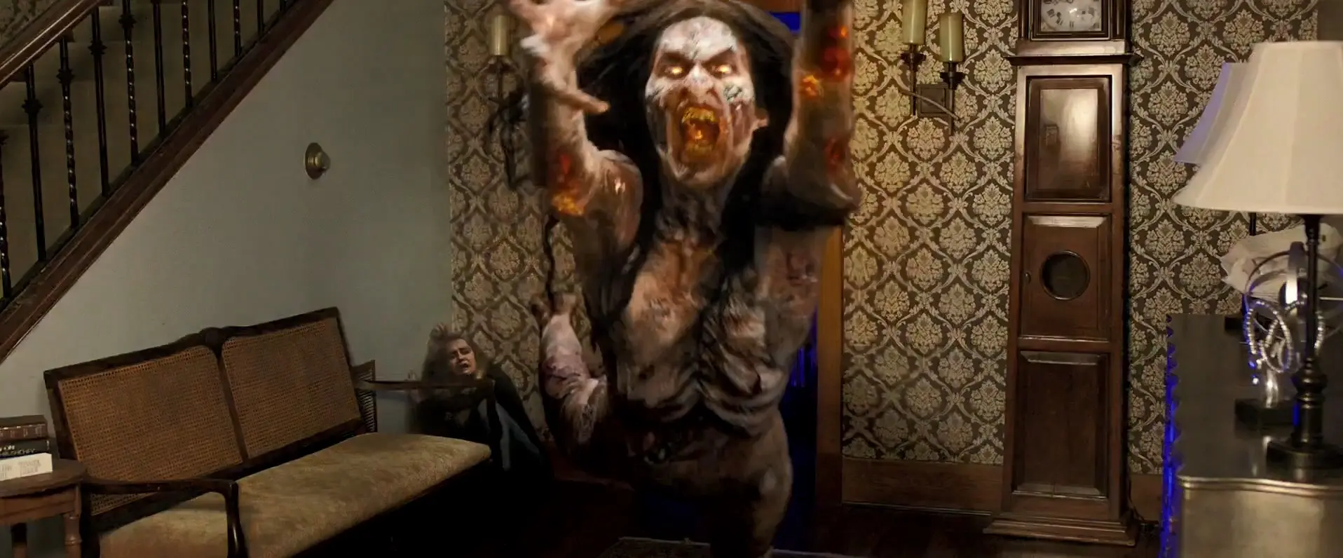 zhasni-a-zemres-prosty-hororovy-pribeh-ktery-zarucuje-nocni-mury-a-strach-ze-tmy-3