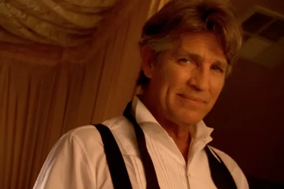 Nejvytíženější herec vůbec? Eric Roberts odčiňuje hříchy, jimiž pošramotil vztah se sestrou Julií