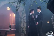 Ji-eun Lee - Hotel Del Luna (2019), Obrázek #4