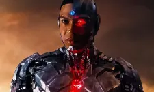 Na superhrdinský propadák se dál lepí kontroverze. Režisér si proti sobě poštval celý štáb a došlo i na soudní vyšetřování