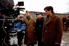 Hartova válka: Propadák Bruce Willise natáčený v České republice vedl k sebevraždě nadějného mladého herce