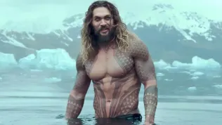 Příběh o tom, jak se na obyčejné svatební fotky omylem dostal sám Aquaman