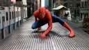 Divoký milovník filmu Sam Raimi slaví 65. Vděčíme mu za Spider-Mana, Evil Dead i Xenu