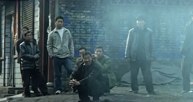 Komentáře týdne: Jak vypadá divoký kapitalismus, který nevyžaduje hodnoty, ale poslušnost? Podívejte se na dokument Tomáše Etzlera