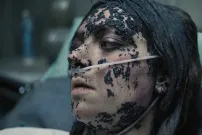 Sopka chrlí oheň a oživuje mrtvé. Islandský seriál Katla záměrně nedává smysl, ale o to víc pohltí