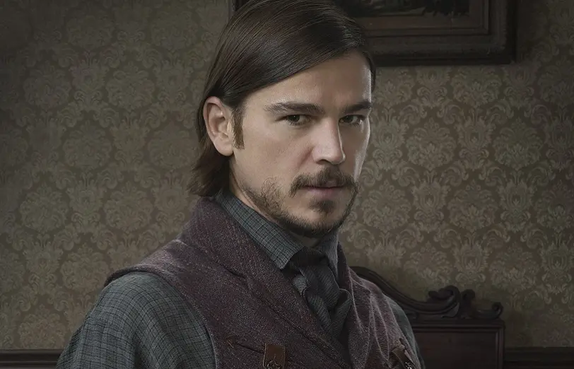 Josh Hartnett se vrací do kin v Rozhněvaném muži. Proč jsme o hvězdě Pearl Harboru tak dlouho neslyšeli a jak s tím souvisí Superman?