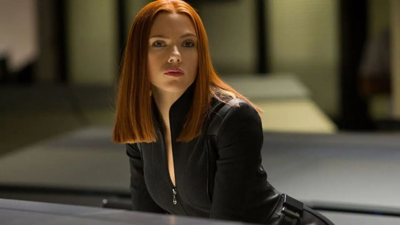 Scarlett Johansson jako Black Widow