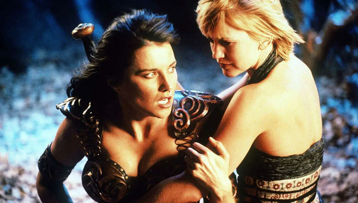 Xena a Gabriela znovu spolu - legendární dvojka se sešla v novém seriálu a dámy pořád vypadají skvěle!
