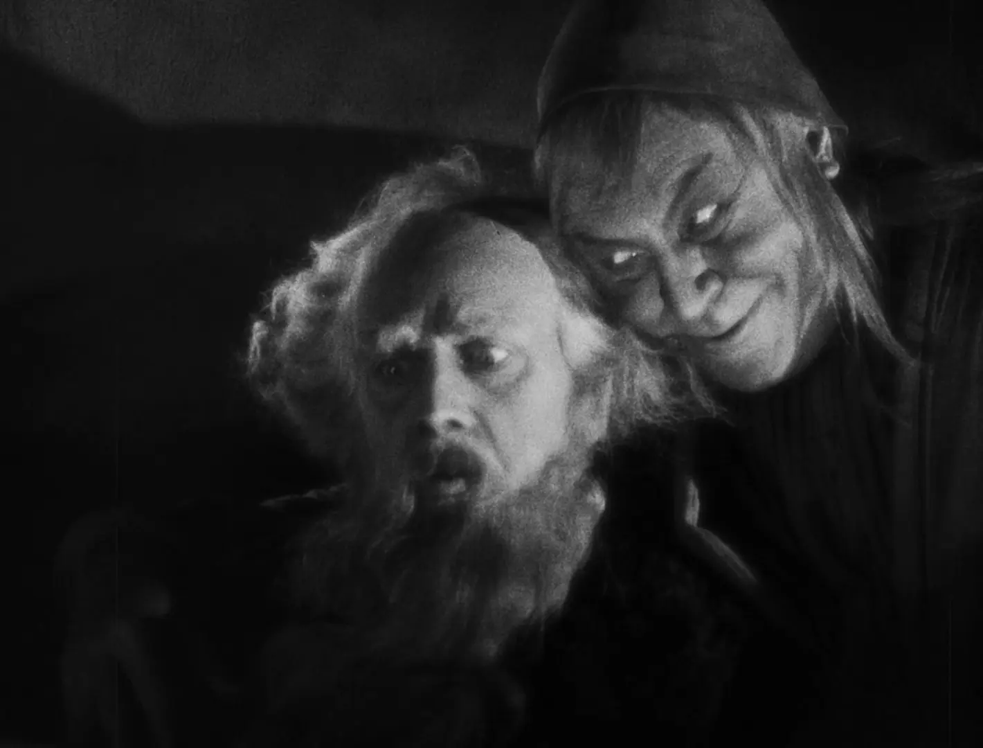 „Neboj!“ vzkazují organizátoři festivalu Elbe Dock a zvou na mimořádné projekce do tříkilometrových katakomb protiatomového krytu