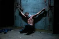 Recenze: Novinka Neilla Blomkampa Demonik propojuje horor o posedlosti démonem s motivem virtuální reality. Debutový hit District 9 ale nepřekonala