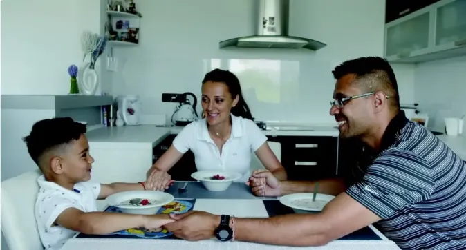 Recenze: Dokument Každá minuta života je obrazem kontroverzní výchovy dítěte k dokonalosti