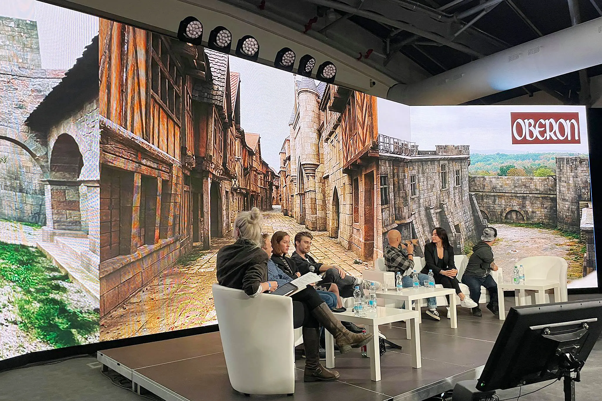 comic-con-2021-princezna-zakleta-v-case-2-3