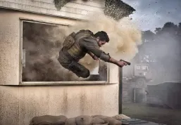 Trailer: Seznamte se s filmem, který se pokusí bojovat o pozici nejpůsobivějšího akčňáku roku