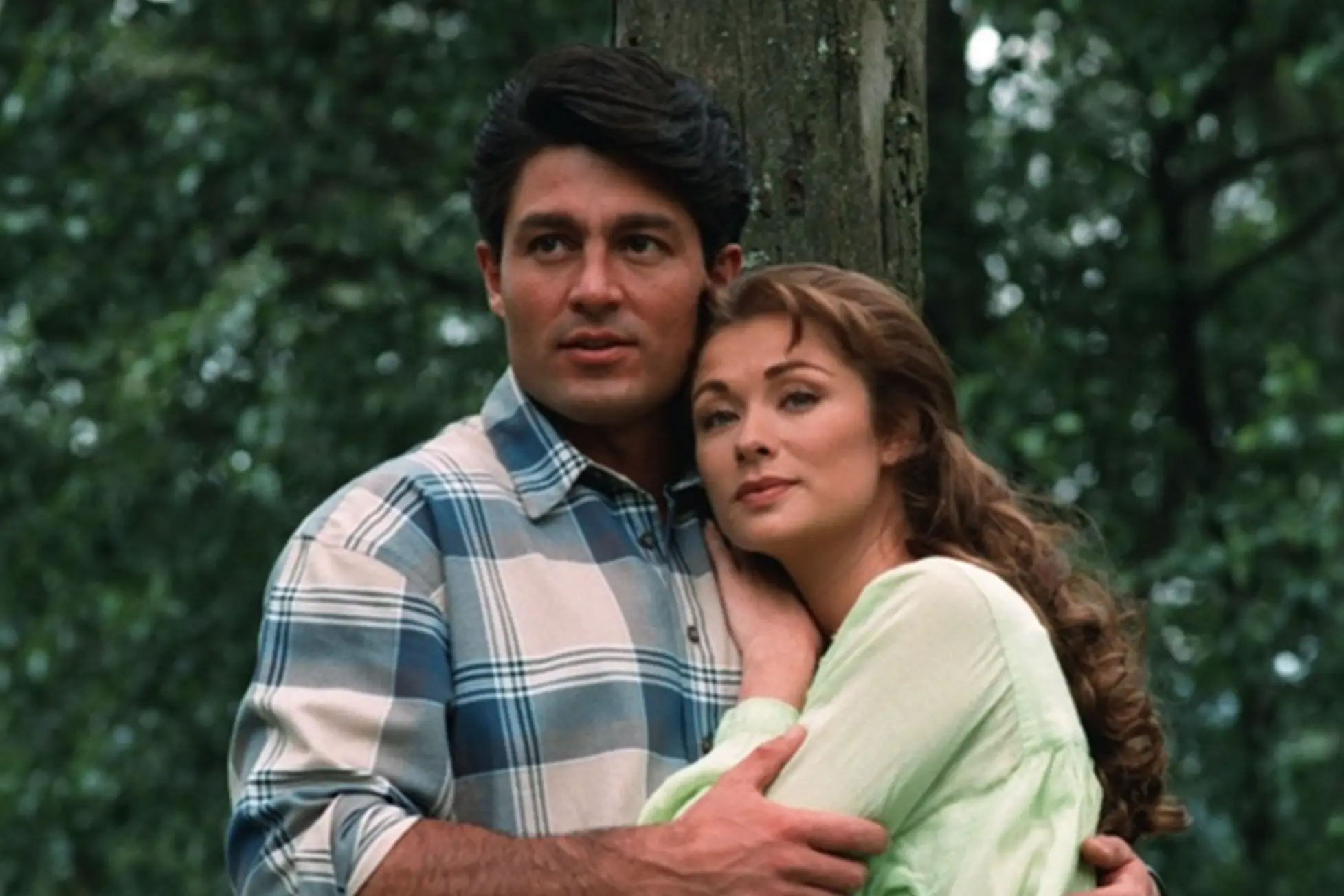 esmeralda-milagros-nebo-paloma-vzpominka-na-dobu-kdy-byly-v-mode-telenovely