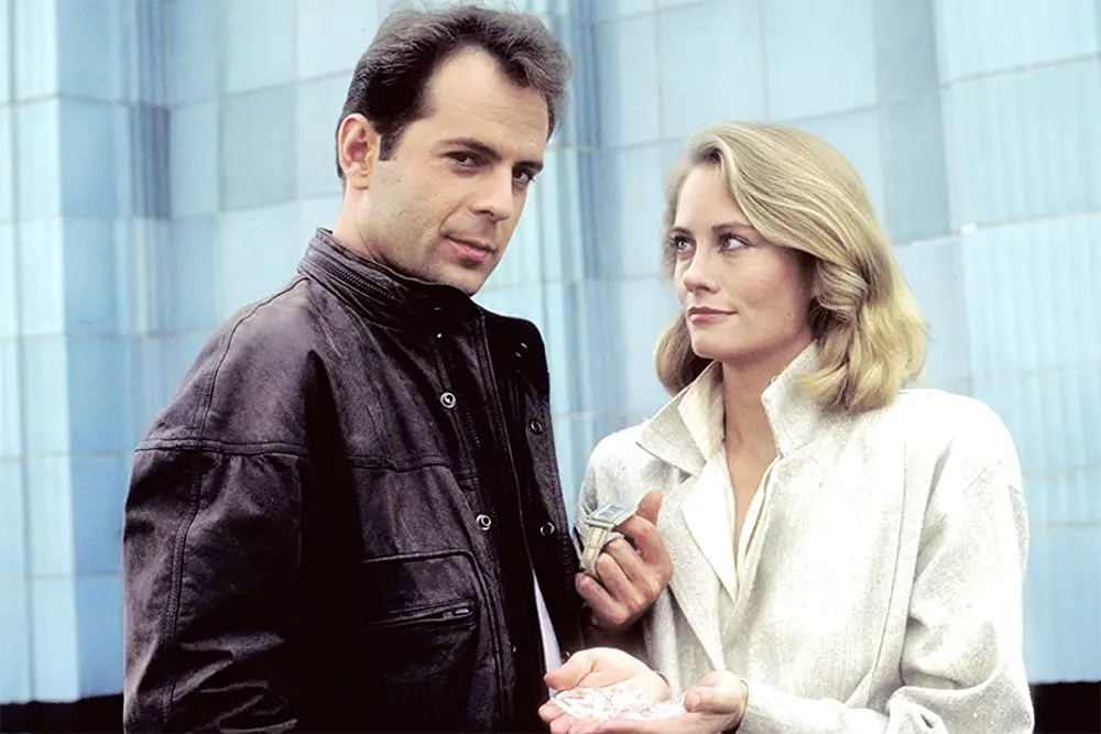 ptaci-v-trni-navrat-do-raje-nebo-sever-a-jih-serialovy-navrat-do-80-let-5