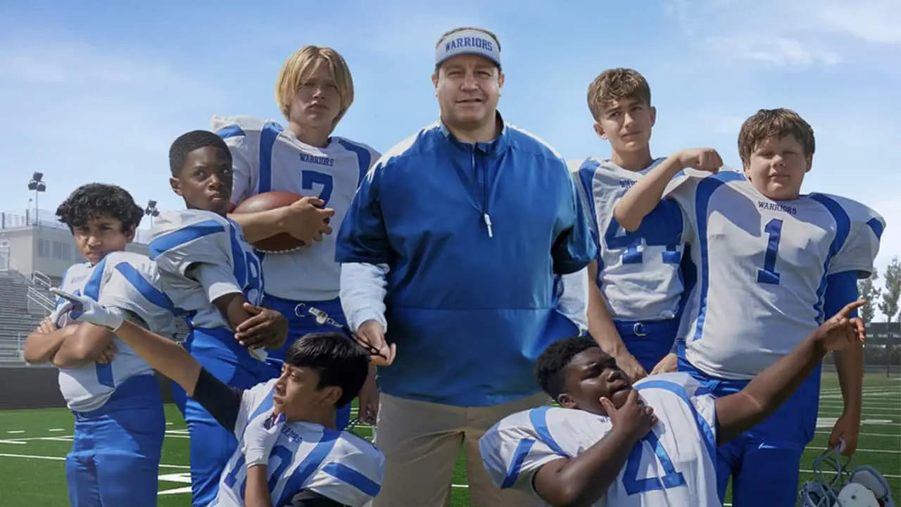 V komedii Domácí tým se kamarádi Adama Sandlera krotí, i když dojde i na zvracení a tunu sentimentu