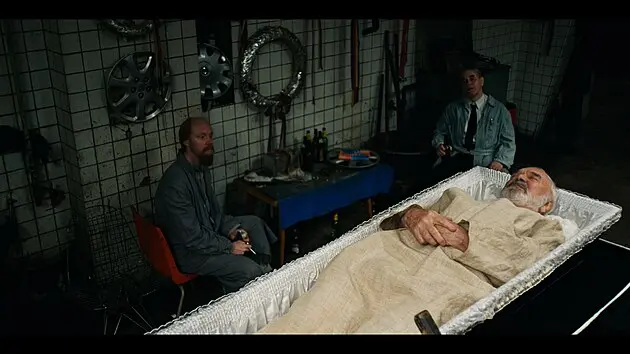 betlemske-svetlo-neni-tak-hrozne-dostat-dratem-do-oka-boli-vic-4