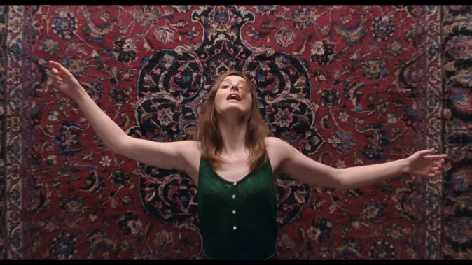 Tým Nejhoršího člověka na světě chystá další jízlivou dramedii