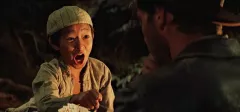 Mrňous z Indiana Jonese si po dvaceti letech zahraje ve filmu. Svou životní roli získal neuvěřitelně snadno