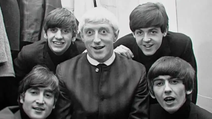 britsky-horor-pripomina-pribeh-predatora-jimmyho-savila-behem-jehoz-neodhaleni-selhali-vsichni-kteri-mohli-1